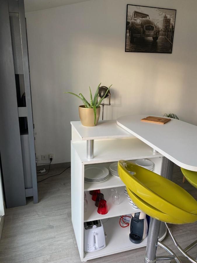 Chaleureux T2 30 M2 Et Sa Terrasse Bois 18 M2 Apartman La Rochelle  Kültér fotó
