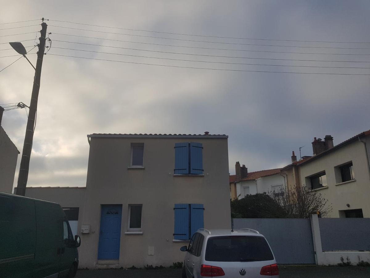 Chaleureux T2 30 M2 Et Sa Terrasse Bois 18 M2 Apartman La Rochelle  Kültér fotó